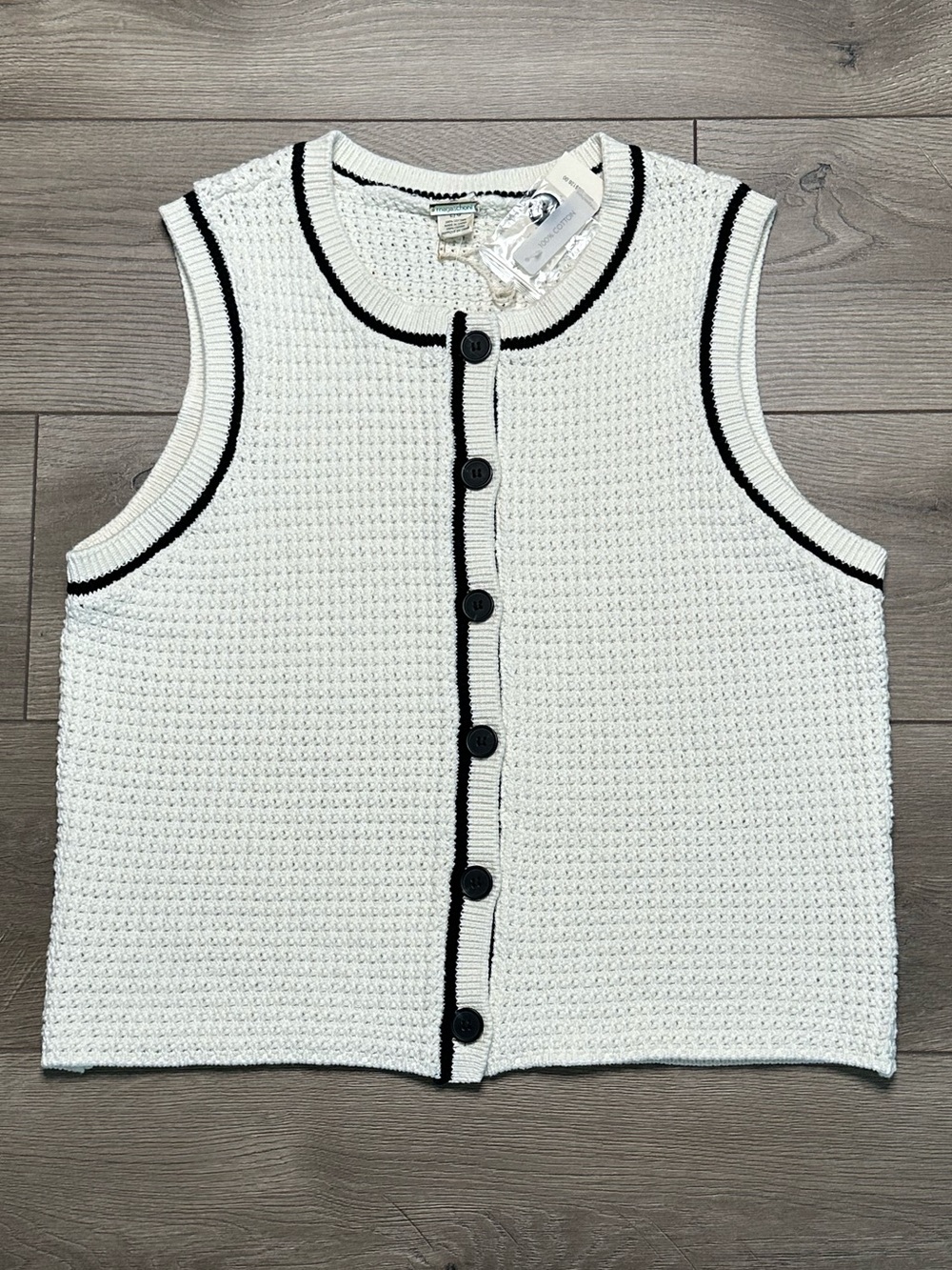 Magaschoni Button Front Crochet Knit Sweater Vest Cream Black Size‎ Large